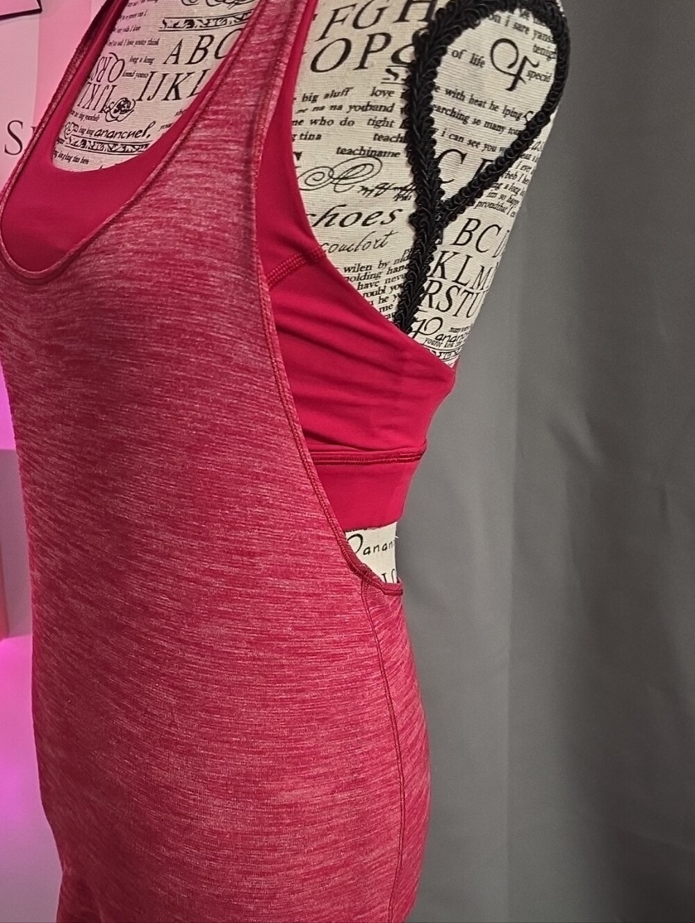 lululemon athletica Heathered Fuchsia Performance Tank